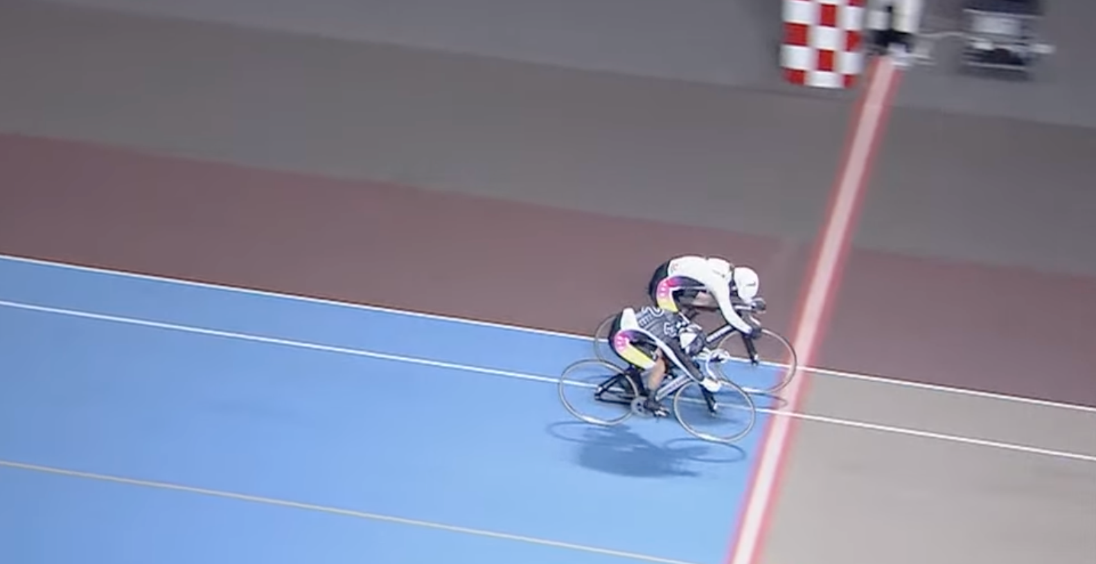 小倉競輪場・G1・競輪祭】佐藤水菜が年間G1グランドスラムの偉業を達成